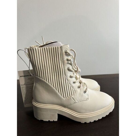 Amazon Essentials Women's Lace-Up Combat Boots 5.5 Rubberized Chunky Outsole - Picture 3 of 7